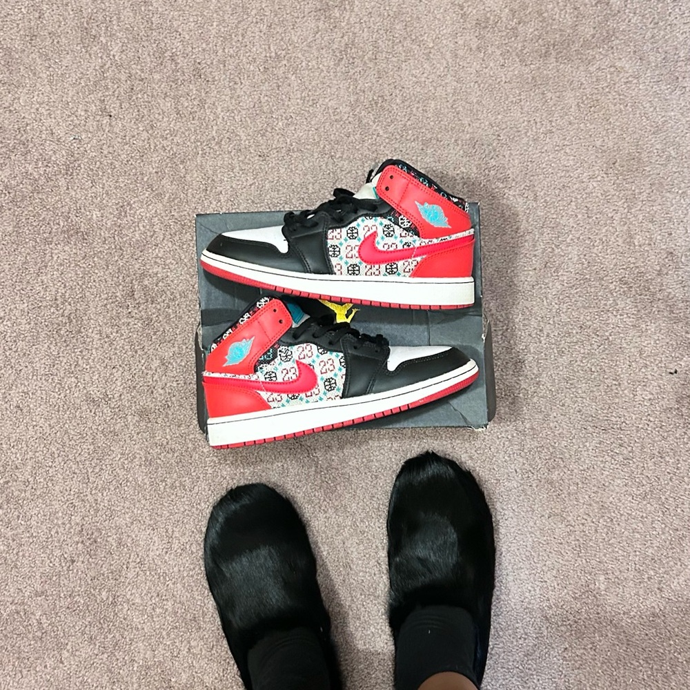 Jordan one GS ugly sweater
